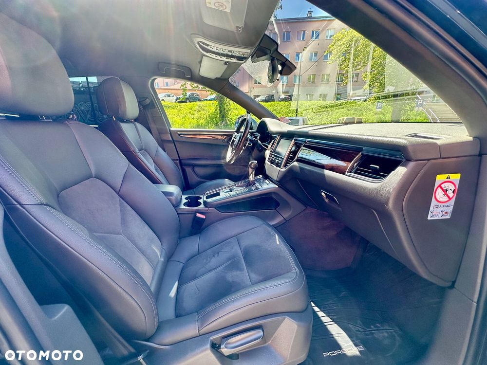 Porsche Macan - 22
