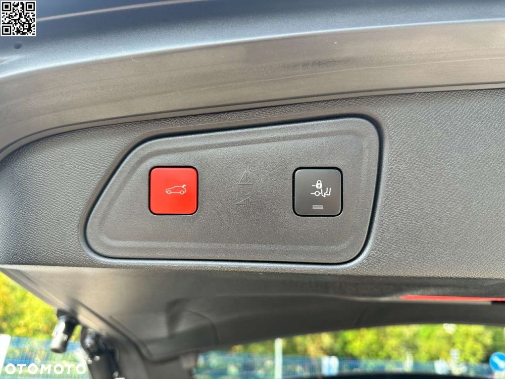 Peugeot 3008 BlueHDi 130 Stop & Start EAT8 Allure - 19