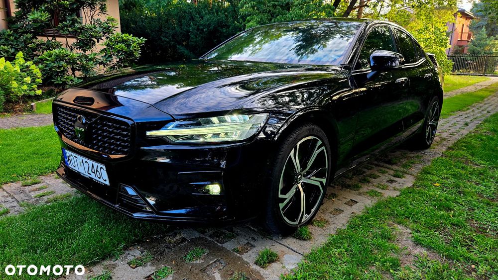 Volvo S60 B5 B AWD Ultimate Dark - 1