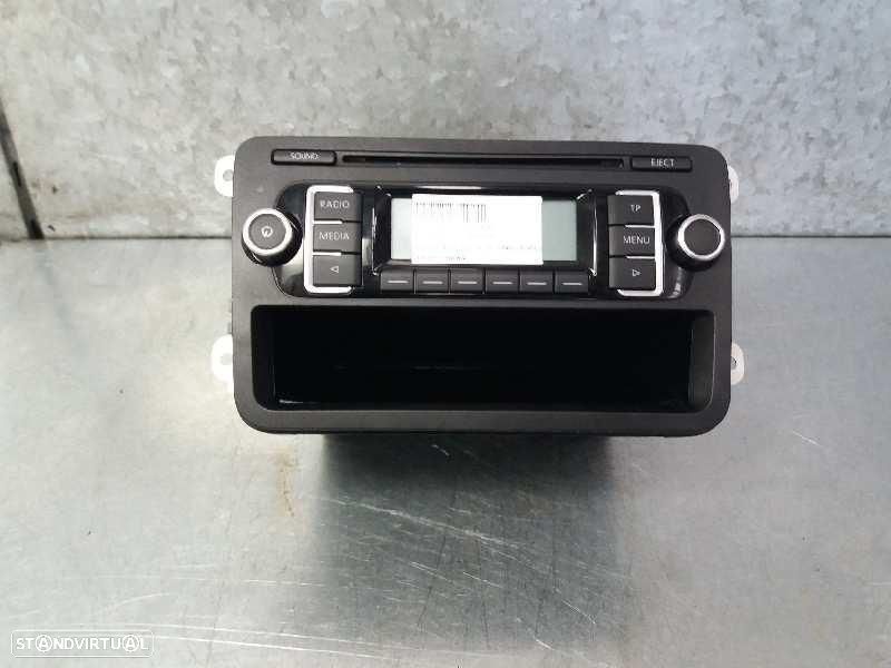 SISTEMA DE ÁUDIO RÁDIO CD VOLKSWAGEN GOLF VI 5K110.2008 - 1