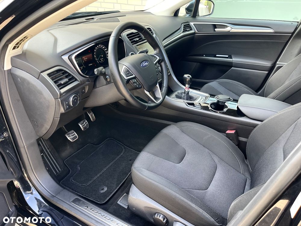 Ford Mondeo - 18