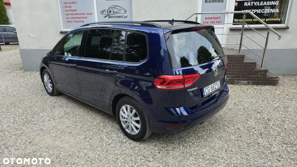 Volkswagen Touran 1.6 TDI SCR BlueMotion Technology DSG Comfortline - 4