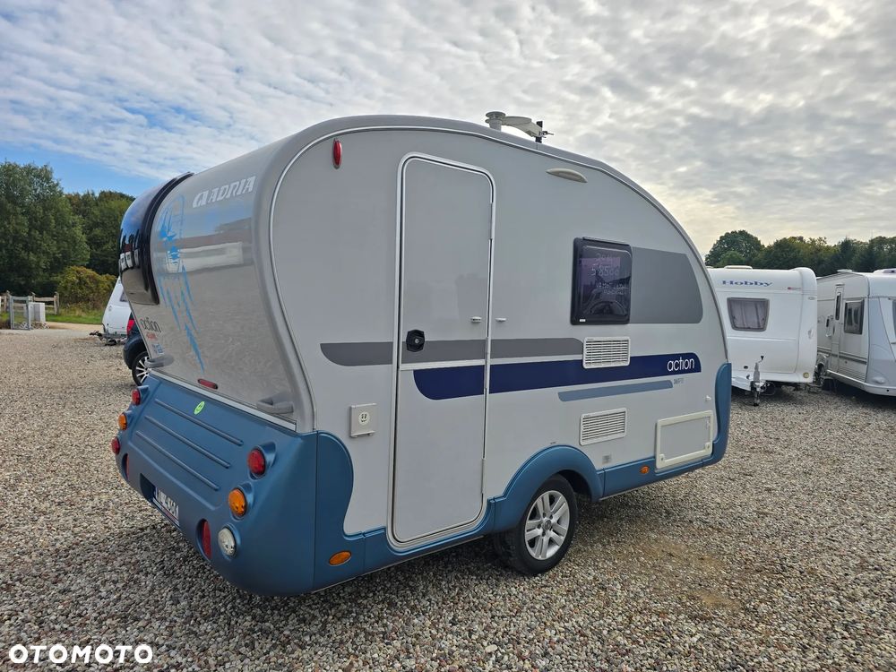 Adria Action 361 1000kg JAK NOWA zarejestrowana z przedsionkiem - 1