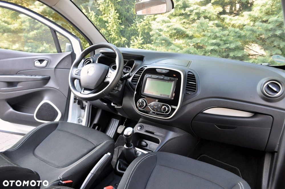 Renault Captur - 25