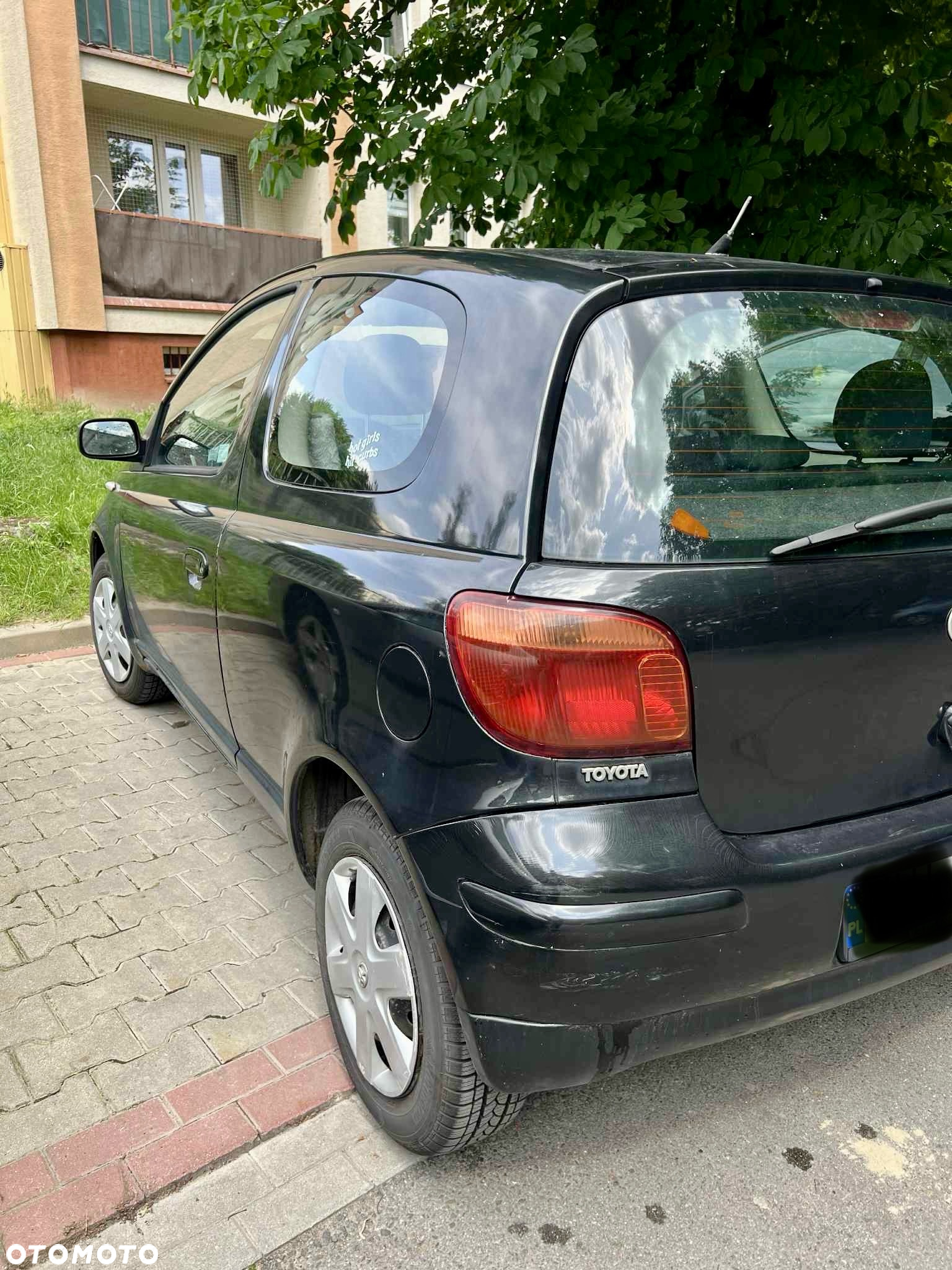Toyota Yaris 1.0 Base - 3