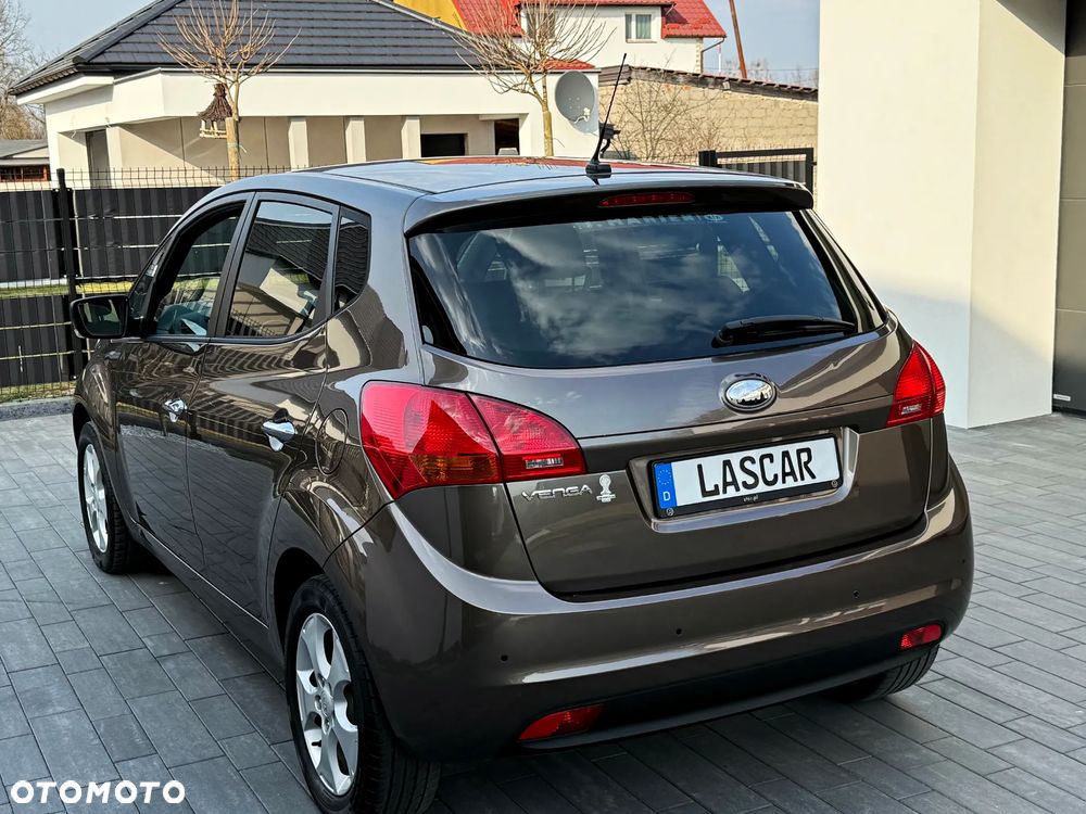 Kia Venga 1.4 CVVT ISG Dream Team Edition - 14