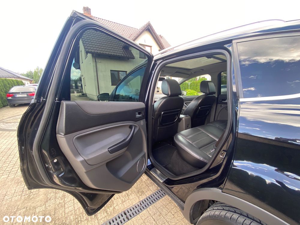 Ford Kuga 2.0 TDCi 4x4 Titanium - 27