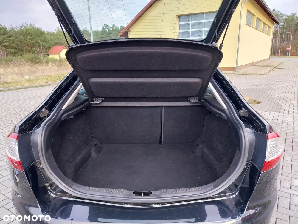 Ford Mondeo 2.0 EcoBoost Titanium X - 22