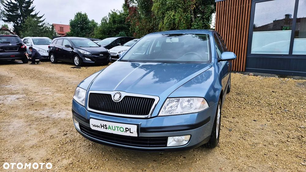 Skoda Octavia 1.6 Family Plus - 3