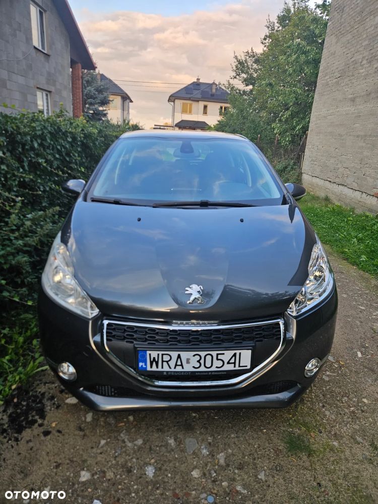 Peugeot 208 - 9