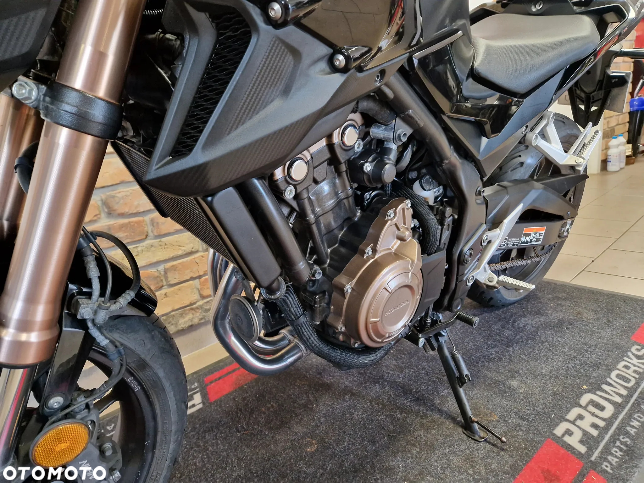 Honda CB - 15