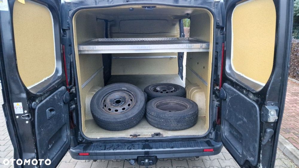 Opel VIVARO - 14