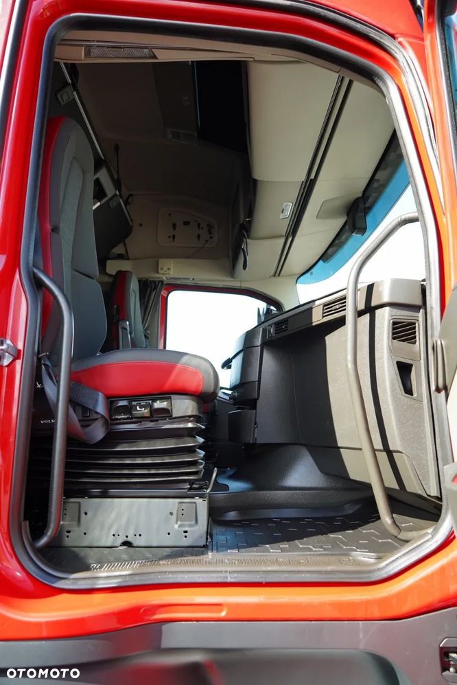 Volvo FH 500 / HYDRAULIKA / I-SHIFT / DWA ZBIORNIKI PALIWA  / - 36