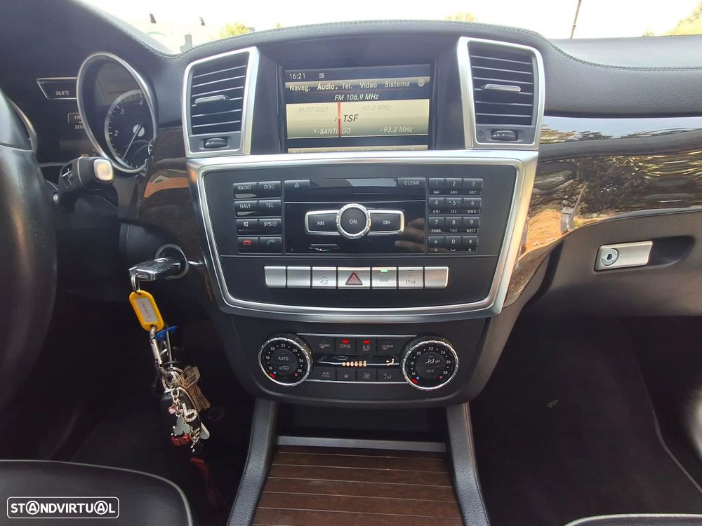 Mercedes-Benz GL 350 BlueTEC 4-Matic - 13