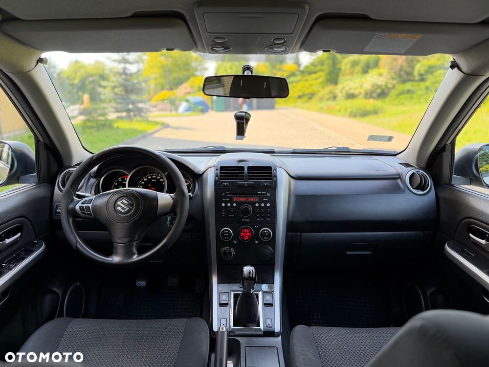 Suzuki Grand Vitara 1.9 DDiS Premium EU5 - 6