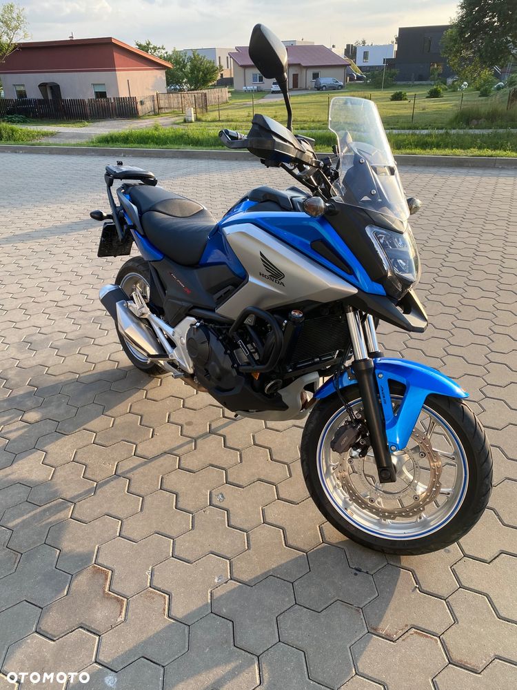 Honda NC - 9
