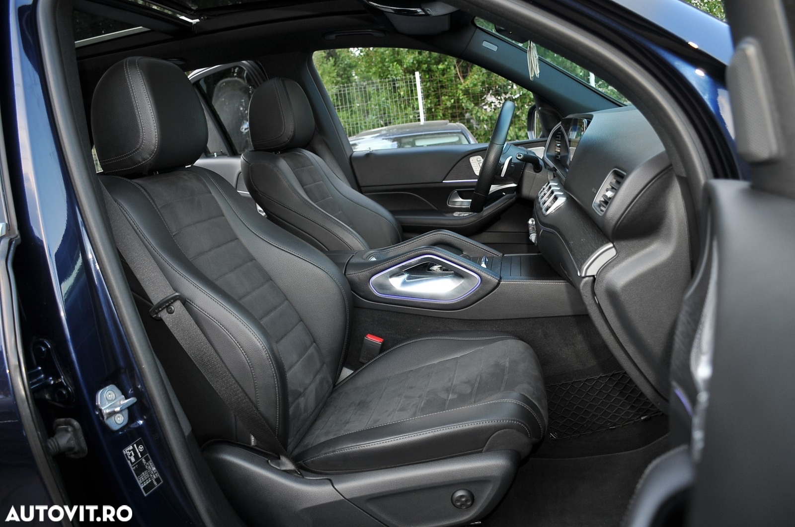 Mercedes-Benz GLE 350 d 4Matic 9G-TRONIC AMG Line - 11