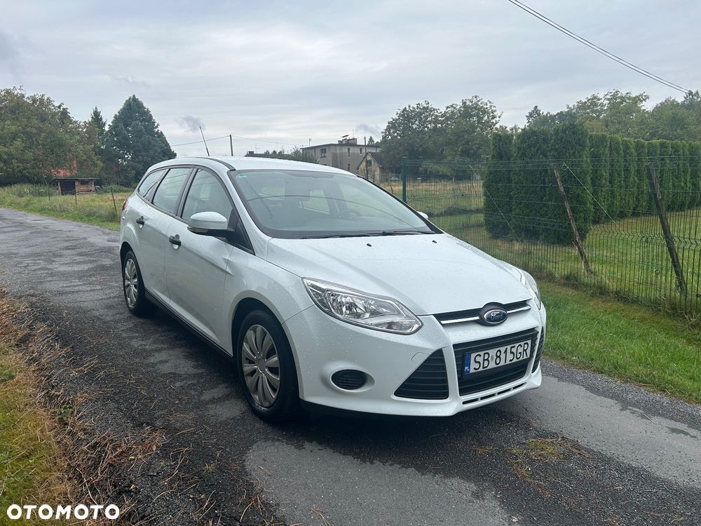 Ford Focus 2013 photo 2