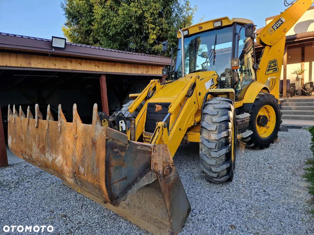 JCB 4CX - 4