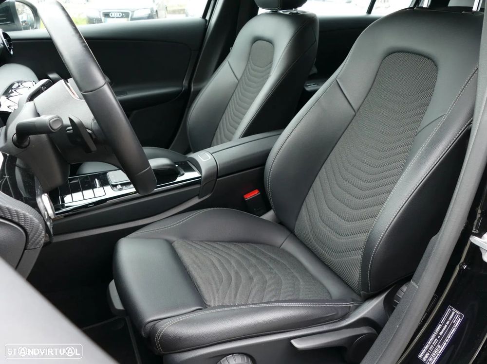 Mercedes-Benz A 250 Style Plus Aut. - 22