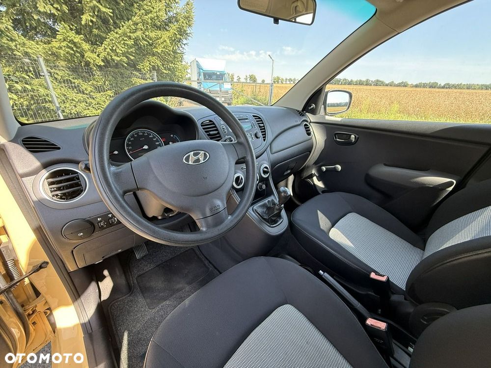Hyundai i10 - 18