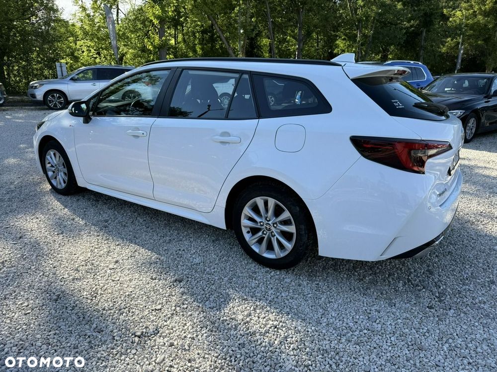 Toyota Corolla - 13