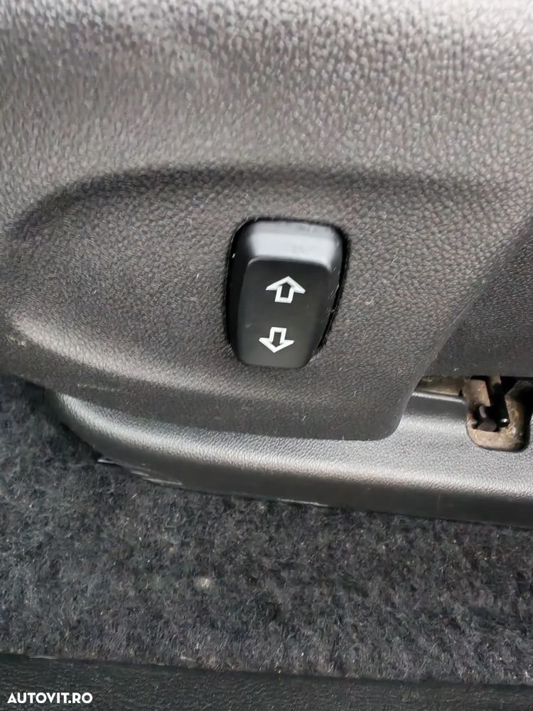 Opel Astra 1.6 CDTI DPF ecoFLEX Start/Stop ENERGY - 10