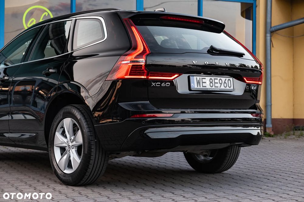 Volvo XC 60 B4 D Core - 10