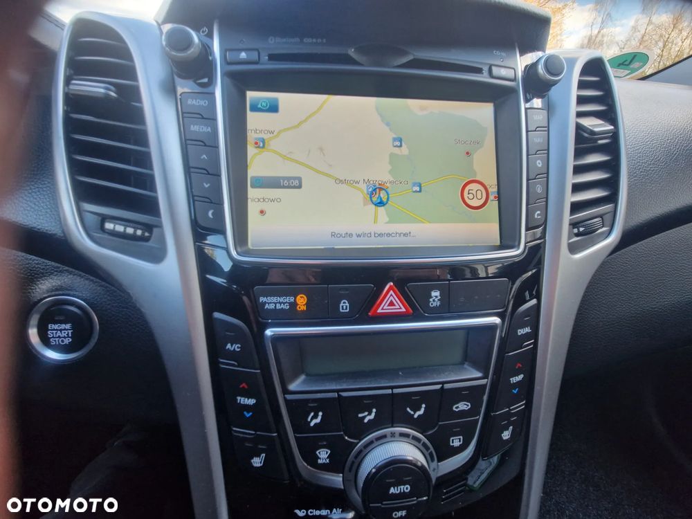 Hyundai i30 blue 1.6 GDI YES Gold - 16