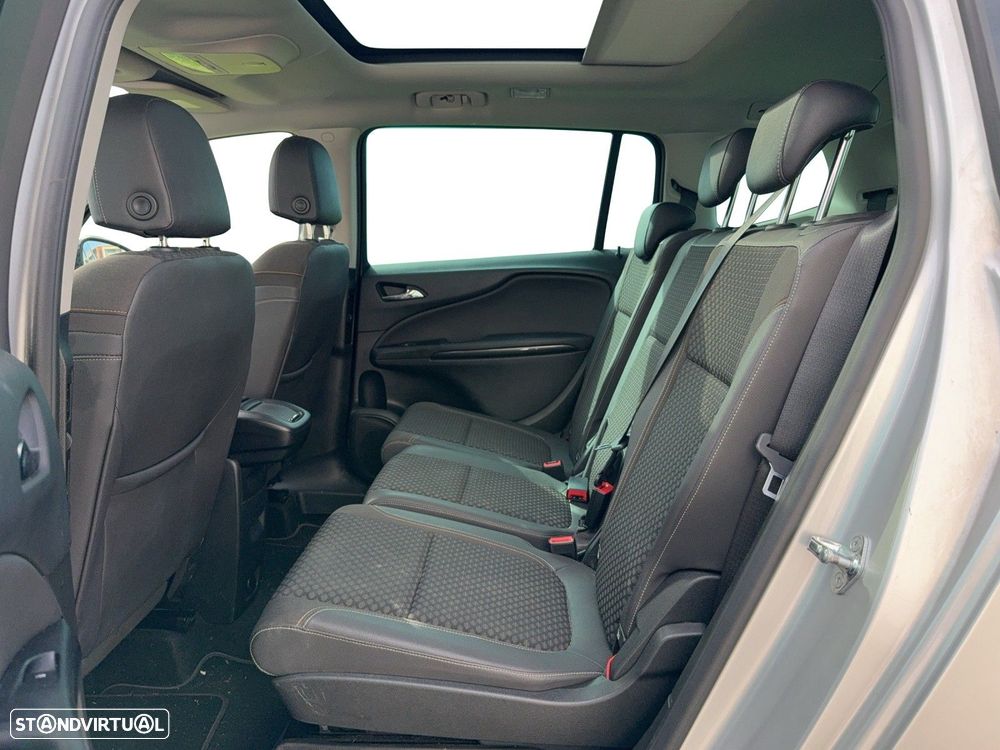 Opel Zafira 1.6 CDTi Innovation S/S - 12