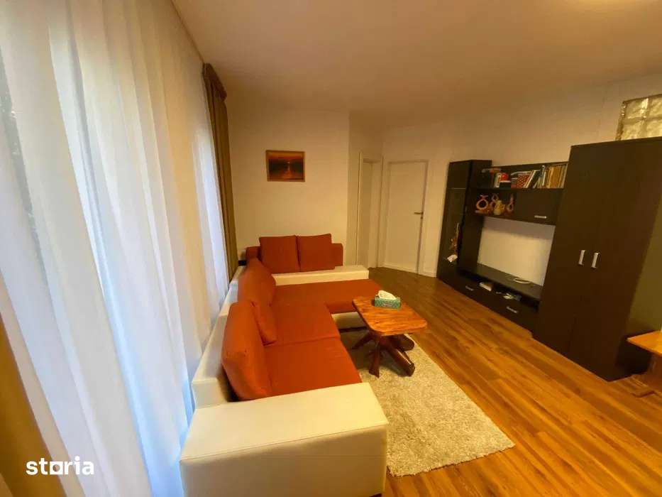 Apartament de vanzare 3 camere de 56 mp 2 balcoane 4mp zona Floresti T — fotografia 3