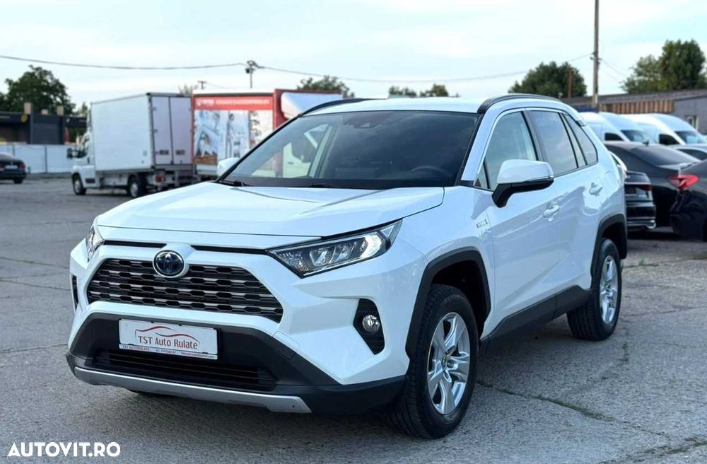 Toyota RAV4 - 3