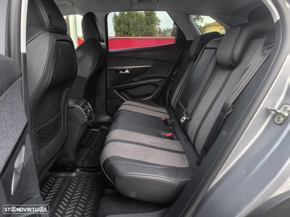 Peugeot 3008 BlueHDi 120 EAT6 Stop & Start Allure - 31