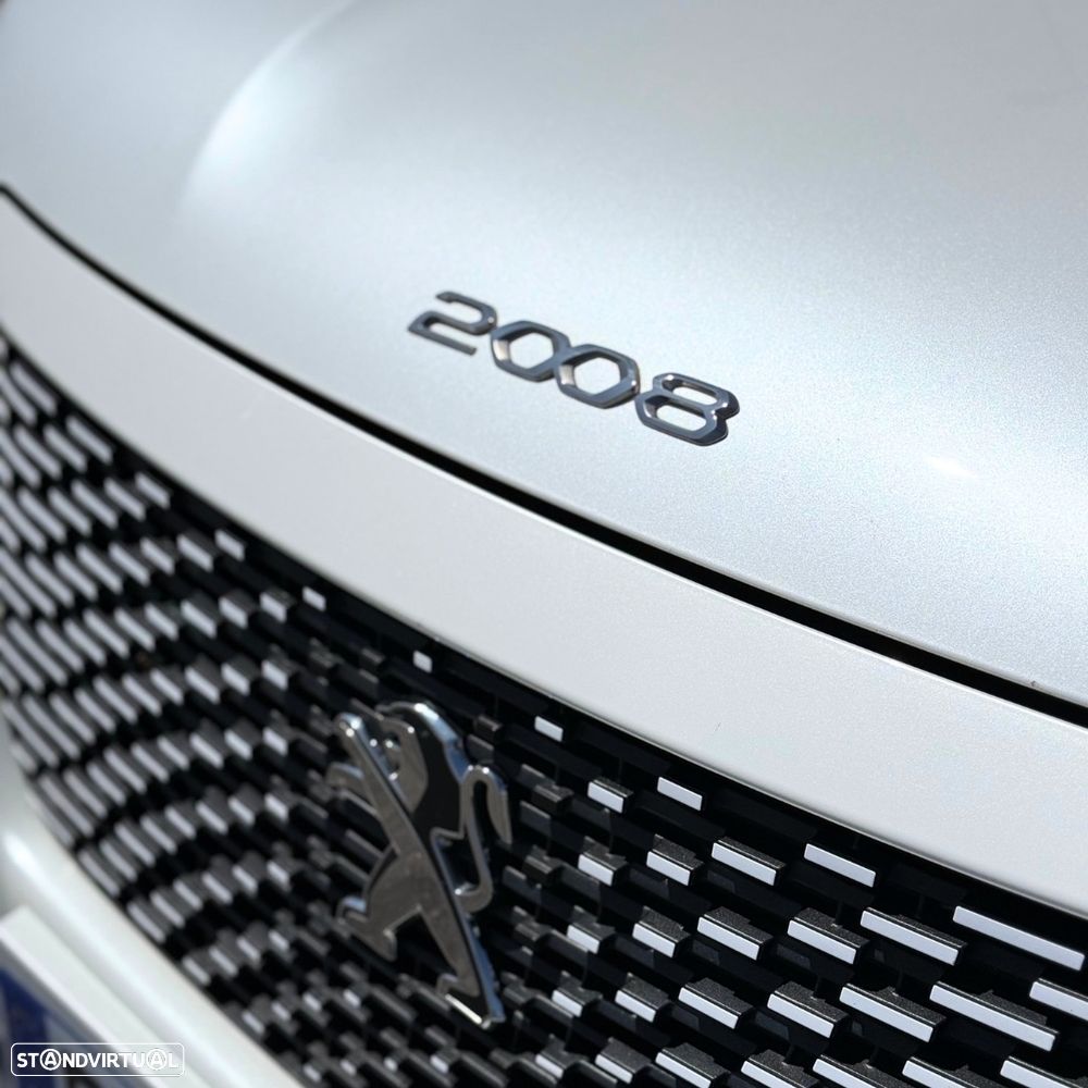 Peugeot e-2008 Allure Pack - 6