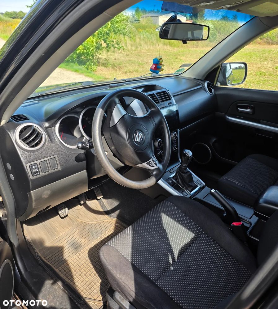 Suzuki Grand Vitara 1.9 DDiS - 7