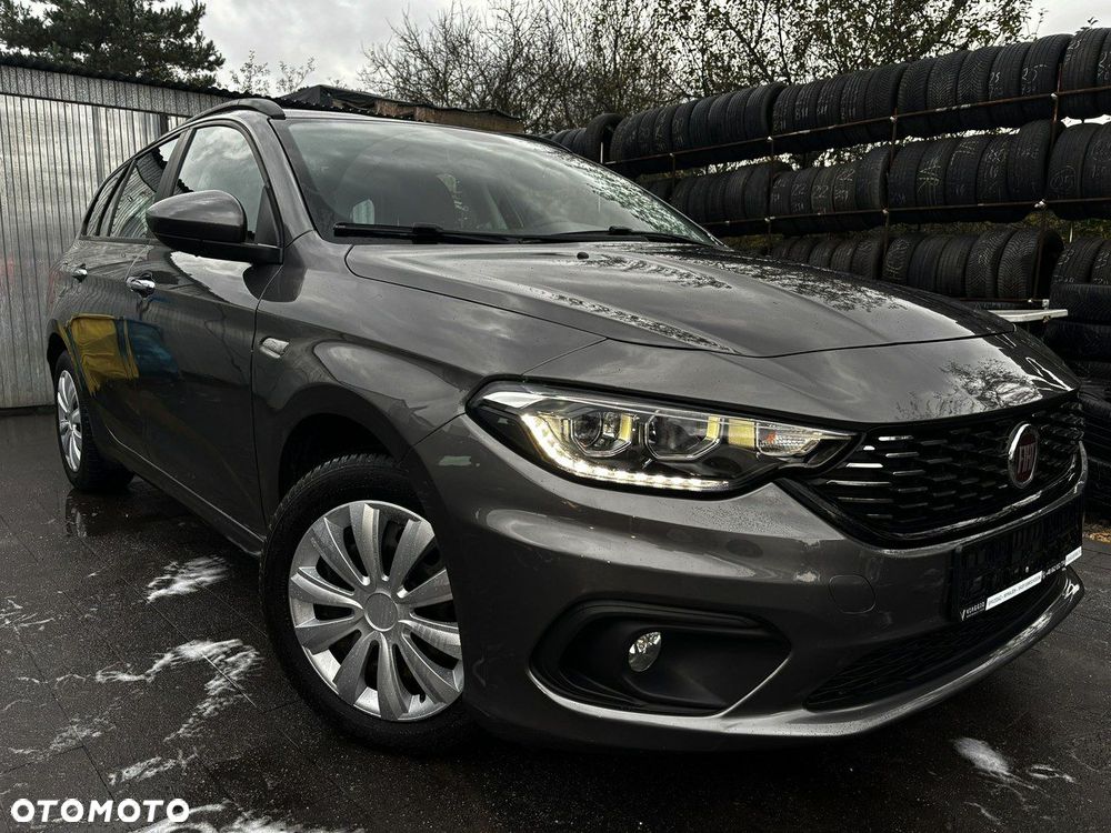Fiat Tipo Kombi 1.4 T-Jet Business Line - 2