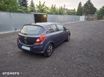 Opel Corsa 1.2 16V Cosmo - 5