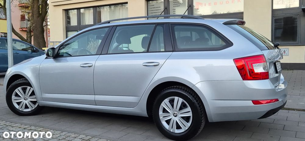 Skoda Octavia 1.6 TDI Edition - 29
