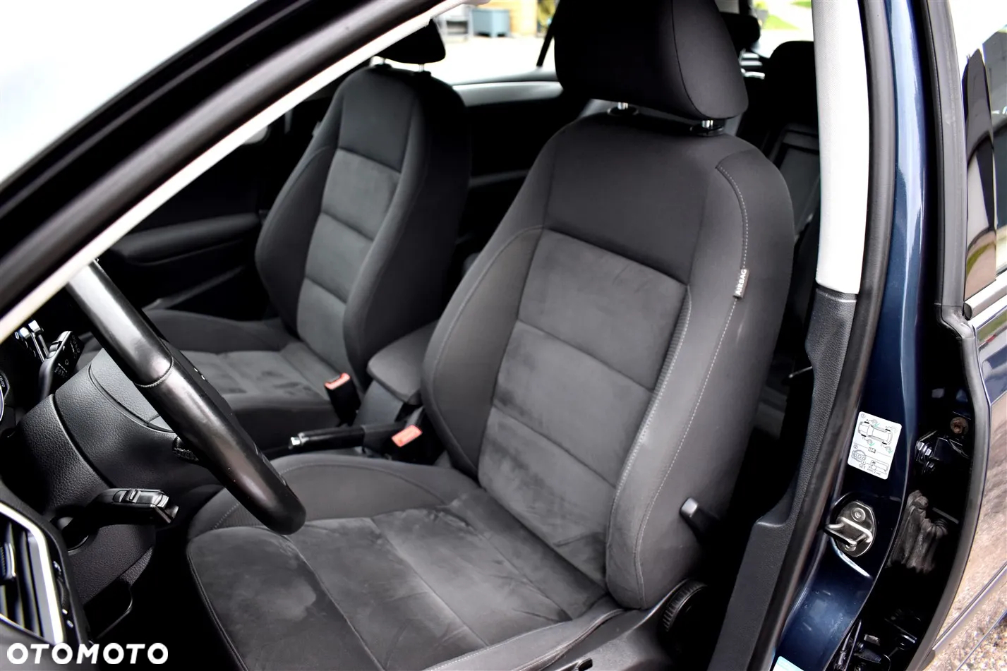 Volkswagen Golf 1.4 TSI Highline - 12