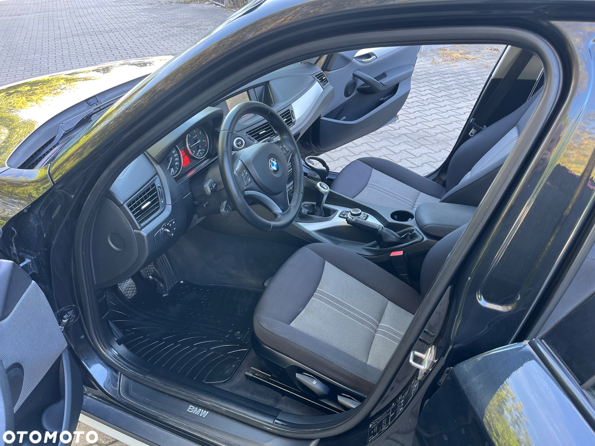 BMW X1 sDrive18d - 10