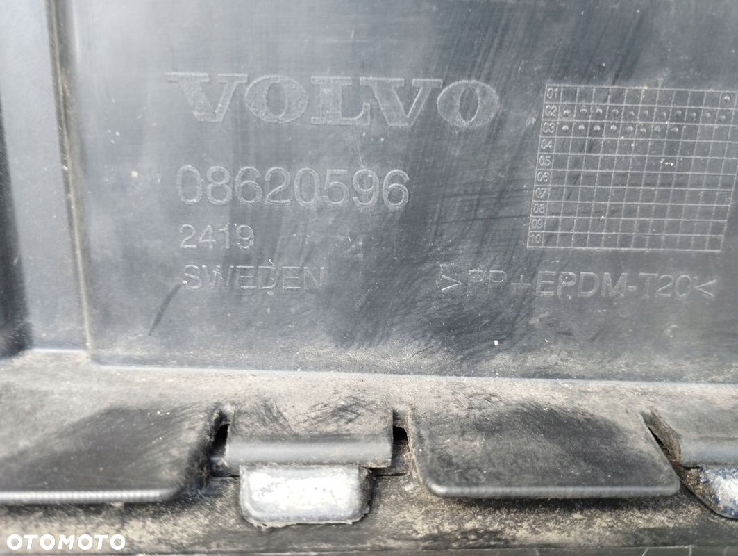 Zderzak przód Volvo XC90 I 2002-2006 - 9
