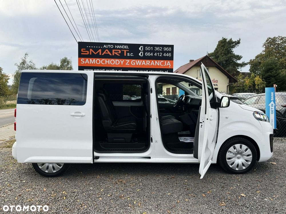 Opel Vivaro - 8