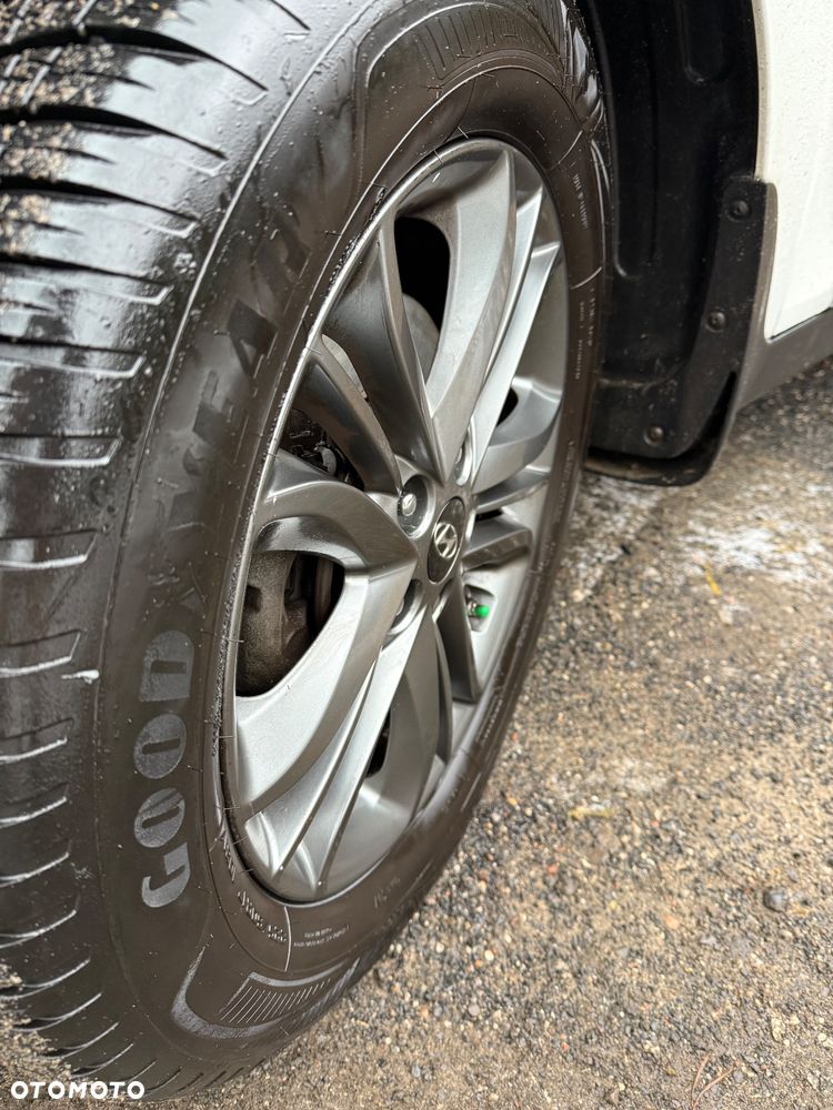 Hyundai ix35 1.6 GDI Premium 2WD - 24