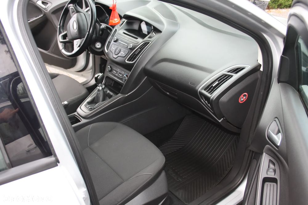 Ford Focus 1.6 TDCi Trend - 12