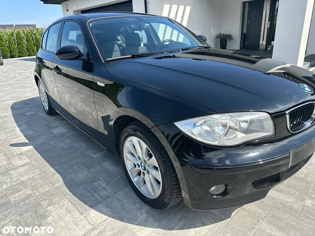 BMW Seria 1 116i - 24