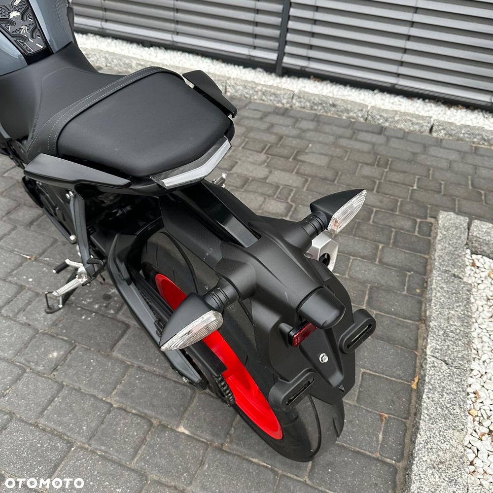 Yamaha MT - 13