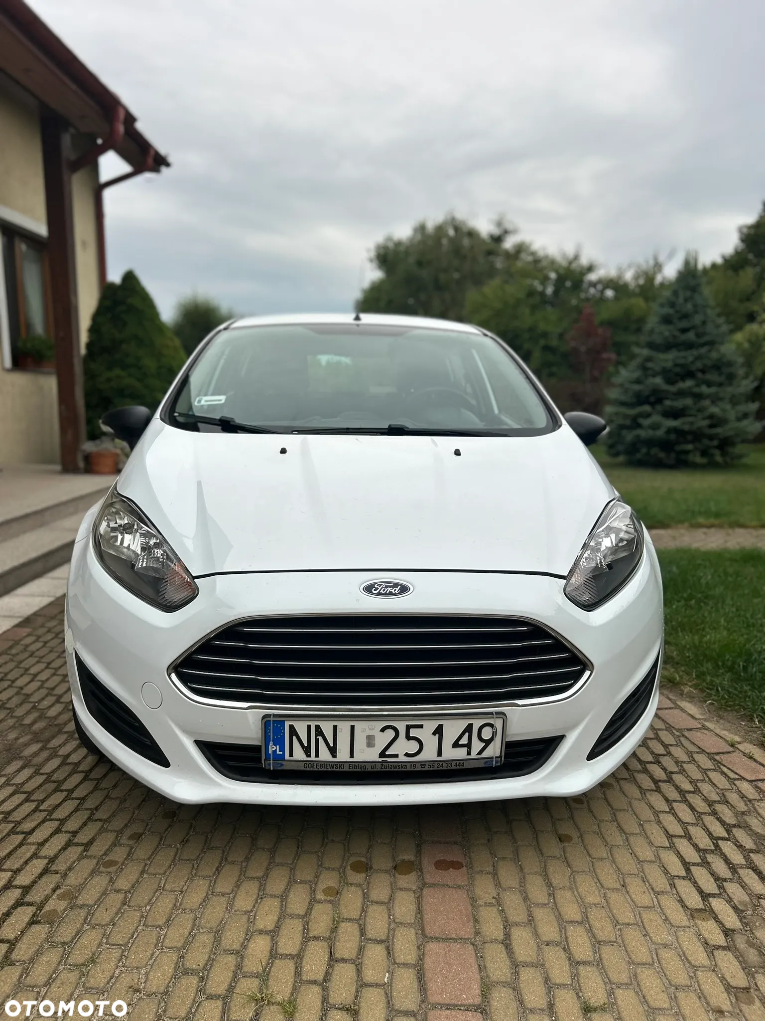 Ford Fiesta 1.25 Ambiente - 2