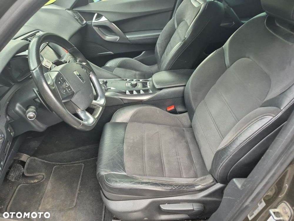 Citroën DS5 2.0 HDi Hybrid4 SoChic MCP - 7