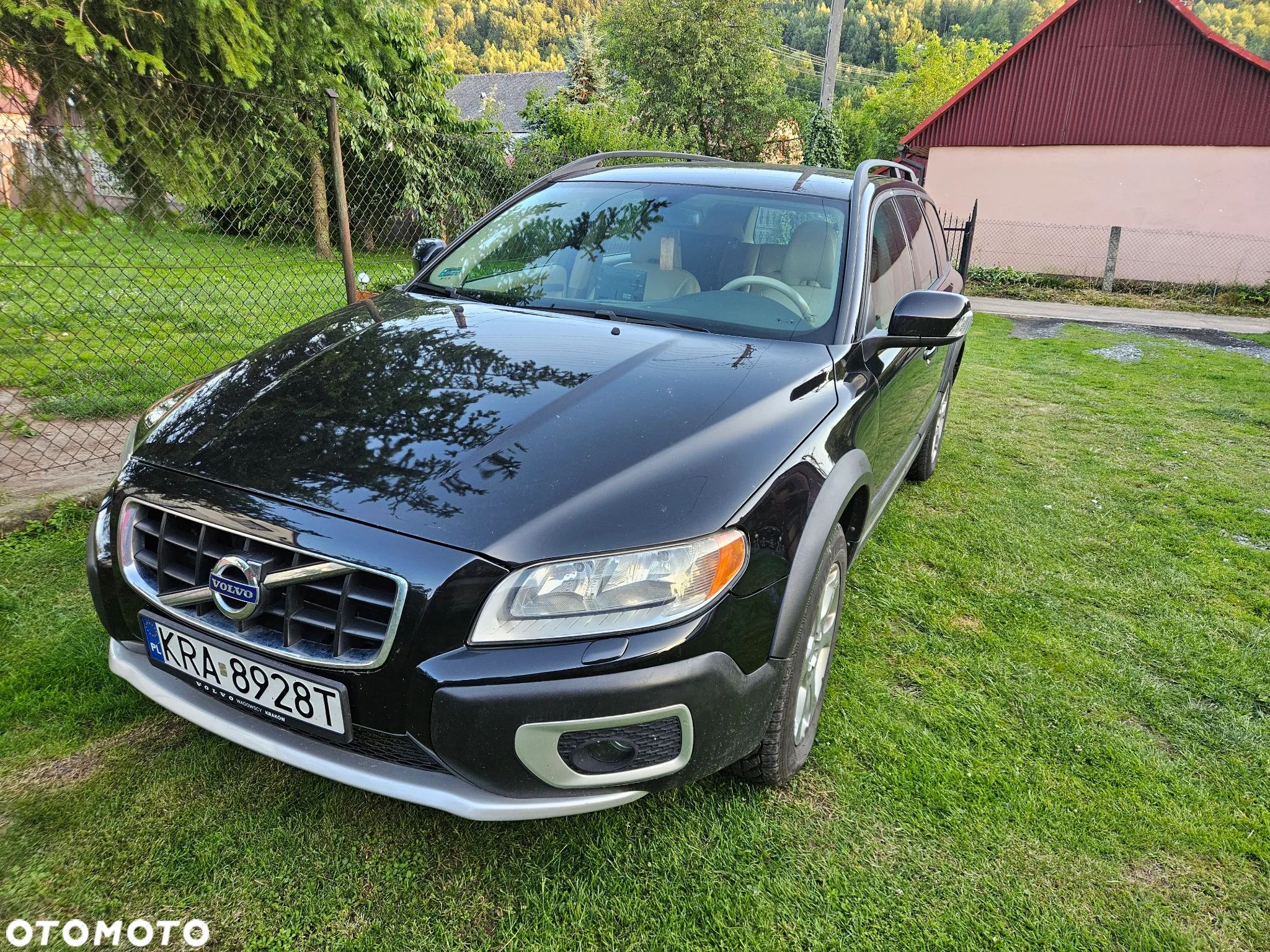 Volvo XC 70 D5 AWD Momentum - 1