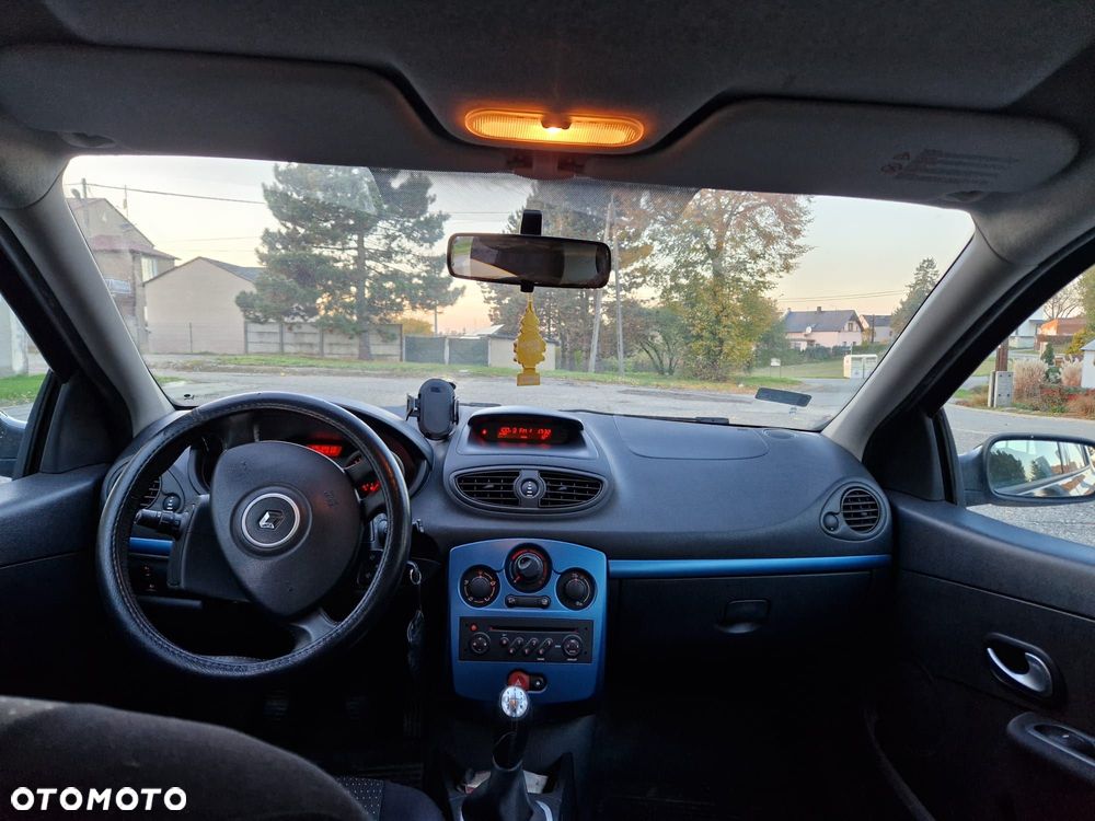 Renault Clio 1.2 16V Extreme - 9
